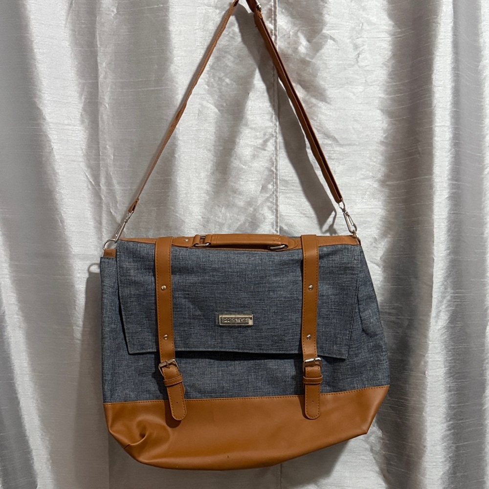 Elegant Two-Tone Messenger Bag